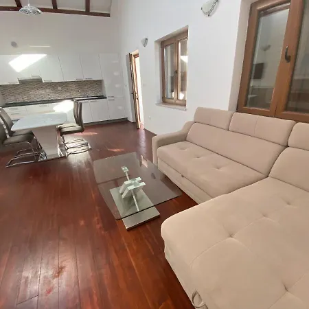 Apartman Lucich