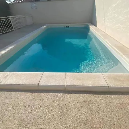 Lucich Apartman *