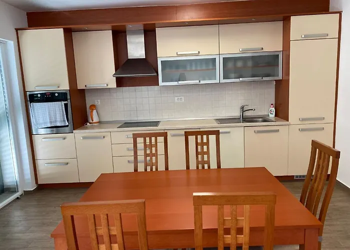 Lucich Appartement *