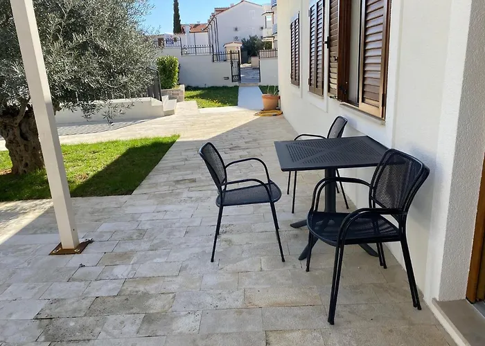 Lucich Appartement *